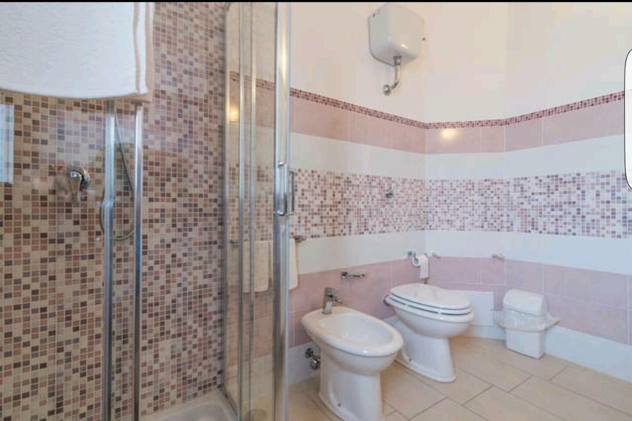 Bed and Breakfast Il Girasole Домус-де-Марія Екстер'єр фото